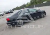 2016 Volkswagen Passat фото