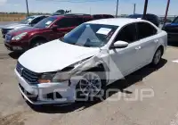 2016 Volkswagen Passat фото