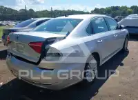 2016 Volkswagen Passat photo