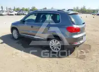 2016 Volkswagen Tiguan фото
