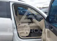 2016 Volkswagen Tiguan фото
