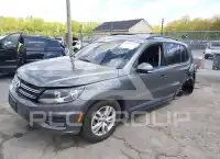 2016 Volkswagen Tiguan фото