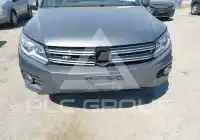 2016 Volkswagen Tiguan фото