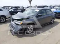 2016 Volkswagen Jetta photo