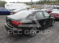 2016 Volkswagen Jetta photo