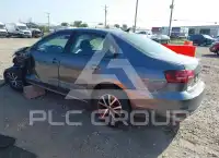 2016 Volkswagen Jetta фото