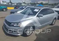 2016 Volkswagen Jetta photo