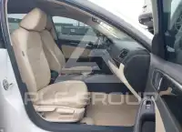 2016 Volkswagen Jetta фото