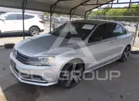 2016 Volkswagen Jetta фото