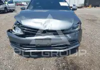 2016 Volkswagen Jetta фото