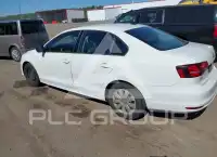 2016 Volkswagen Jetta фото