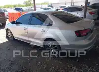 2016 Volkswagen Jetta фото