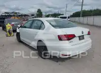 2016 Volkswagen Jetta фото