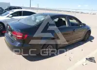 2016 Volkswagen Jetta фото