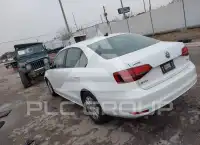 2016 Volkswagen Jetta photo