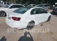 2016 Volkswagen Jetta photo