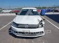 2016 Volkswagen Jetta photo