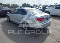2016 Volkswagen Jetta фото