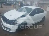 2016 Volkswagen Jetta фото