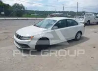 2016 Volkswagen Jetta фото