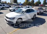 2016 Volkswagen Jetta photo
