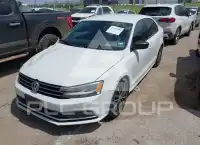 2016 Volkswagen Jetta фото