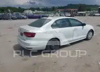 2016 Volkswagen Jetta фото
