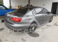 2016 Volkswagen Jetta фото