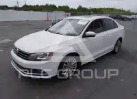 2016 Volkswagen Jetta фото