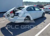 2016 Volkswagen Jetta photo