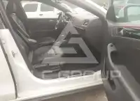 2016 Volkswagen Jetta фото