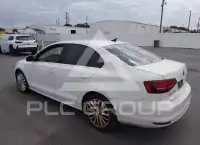 2016 Volkswagen Jetta фото