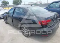 2016 Volkswagen Jetta фото
