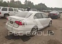 2016 Volkswagen Jetta фото