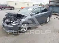 2016 Volkswagen Jetta фото
