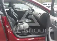 2016 Volkswagen Jetta photo