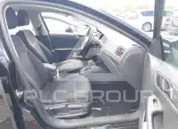 2016 Volkswagen Jetta фото
