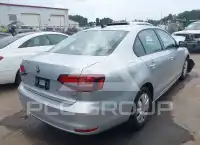 2016 Volkswagen Jetta фото