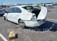 2016 Volkswagen Jetta photo