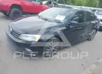 2016 Volkswagen Jetta фото