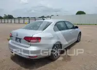 2016 Volkswagen Jetta photo