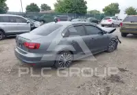 2016 Volkswagen Jetta фото