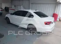 2016 Volkswagen Jetta photo