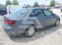 2016 Volkswagen Jetta фото