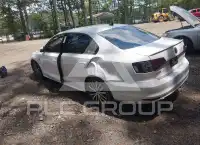 2016 Volkswagen Jetta фото