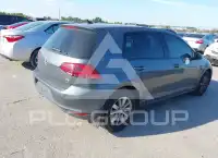 2016 Volkswagen GOLF photo