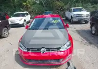 2016 Volkswagen GOLF фото