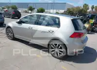 2016 Volkswagen GOLF photo