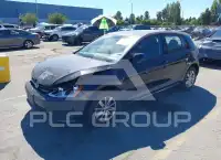 2016 Volkswagen GOLF photo