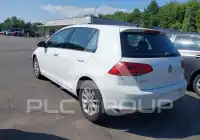 2016 Volkswagen GOLF photo